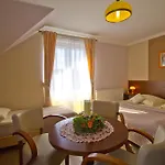 Tropikana Leba